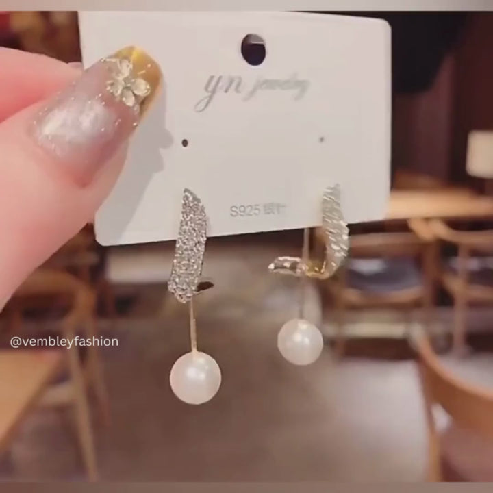 Korean earrings in gold