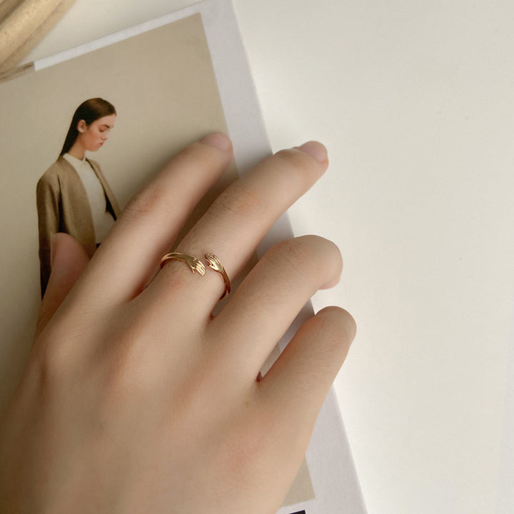 hug ring