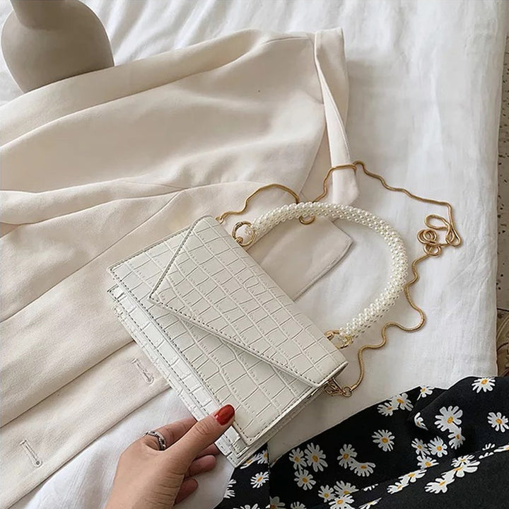 White Pearl Elysian Tote Bag With Chain Sling