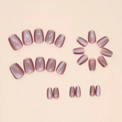 Vembley Maroon Glossy Cat Eye Press-On Nails – Short Square Elegant Artificial Nails Set