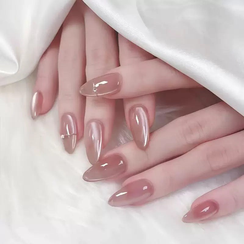 Vembley Glossy Nude Almond Cat Eye Press-On Nails – Elegant Natural Look Artificial Nails Set