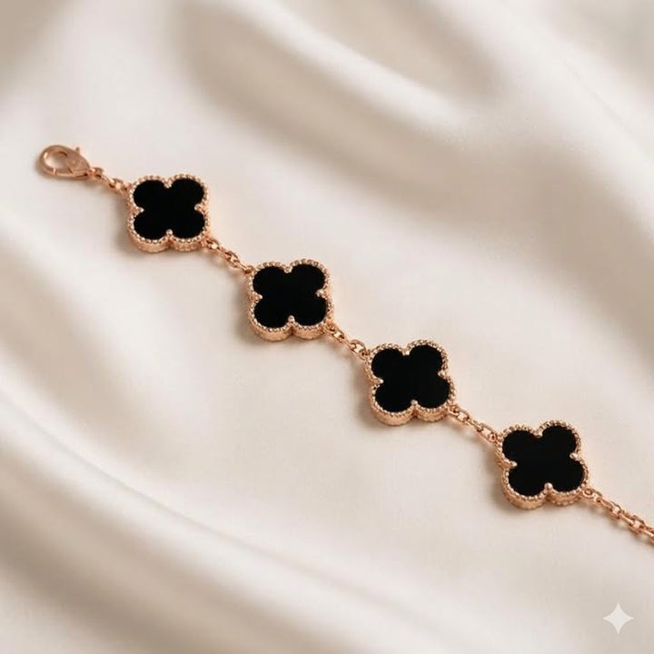 Vembley Elegant Rose Gold Black Clover Bracelet for Timeless Luxury and Chic Everyday Style