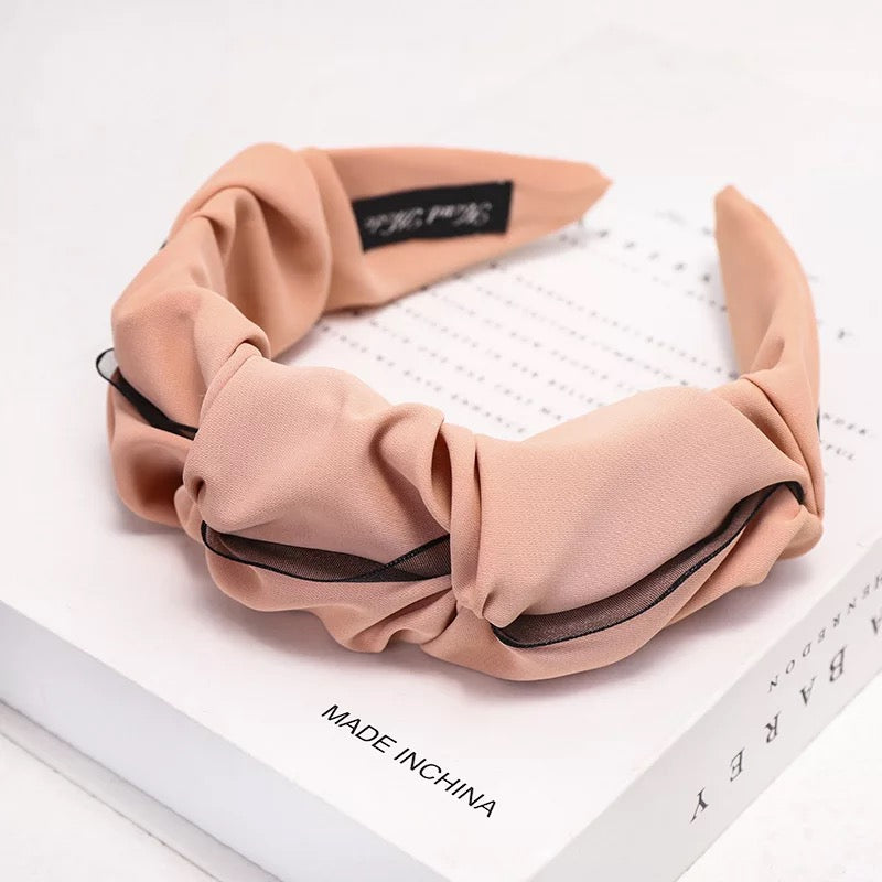 Vembley Gorgeous Peach Plastic Head Turner Hairband For Women and Girls