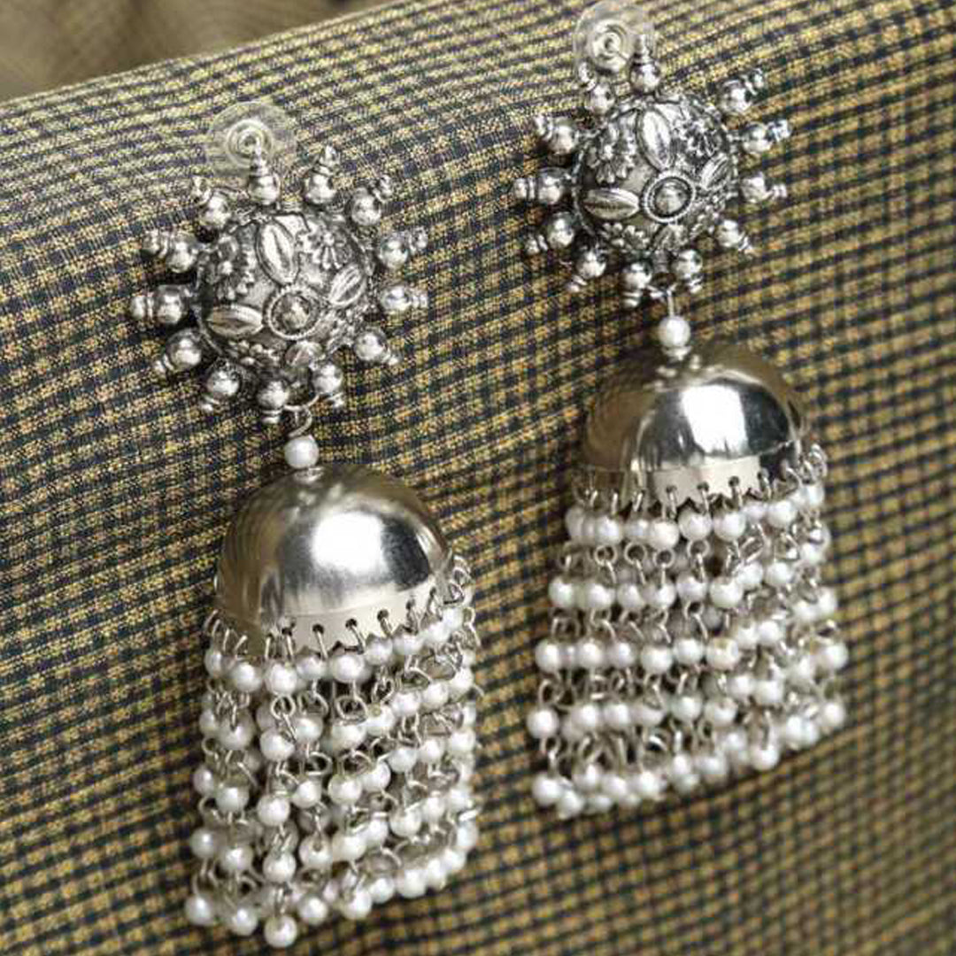 Combo of Pearl Silver Jewelry Set and Chandelier Earrings