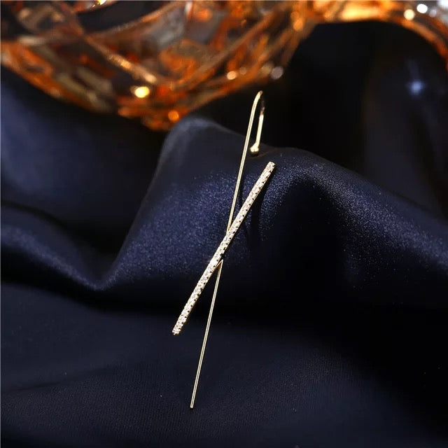 Pack Of 3 Studded Cross And Thunderbolt Ear Cuff