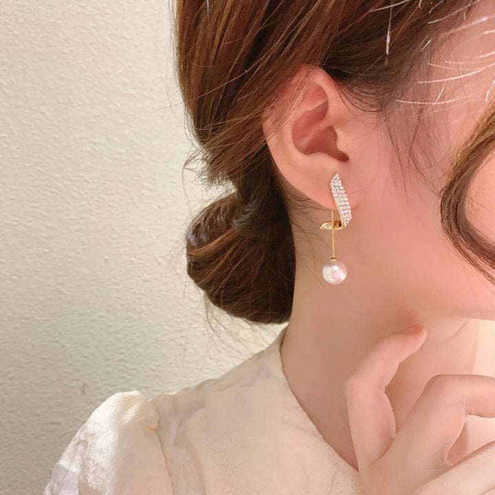 Beautiful Pearl Wing Stud Korean Earrings 2 Pcs/Set