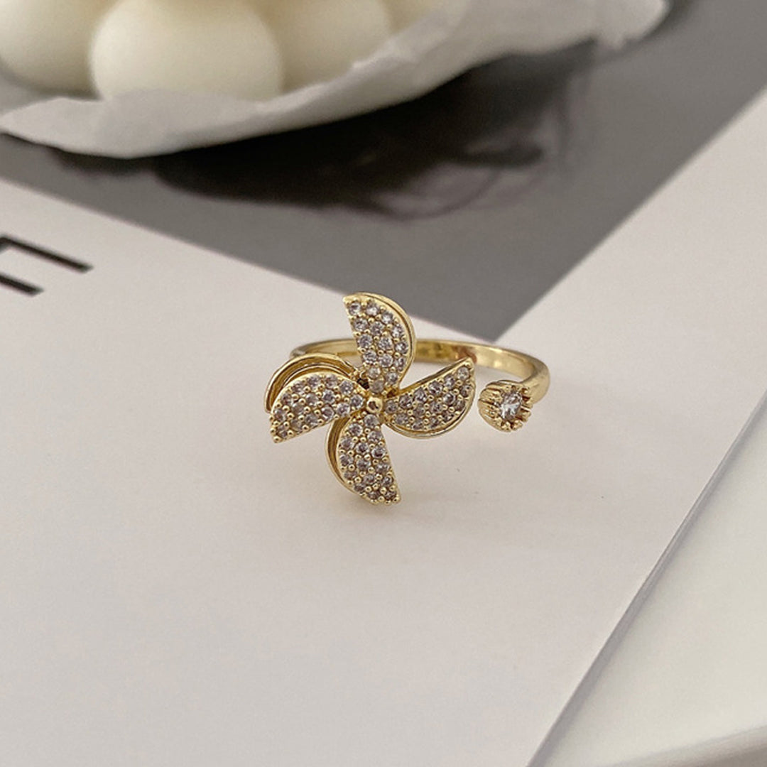 Golden Adjustable Stone Windmill Rotating Ring – Vembley