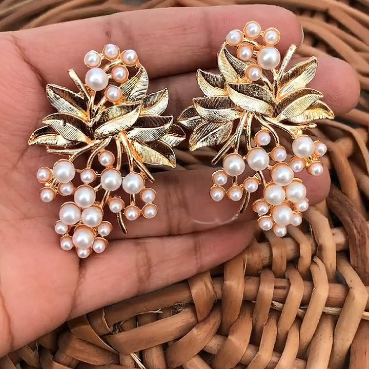 Combo of 2 Pearl stud and Flower Pearl Stud Earrings
